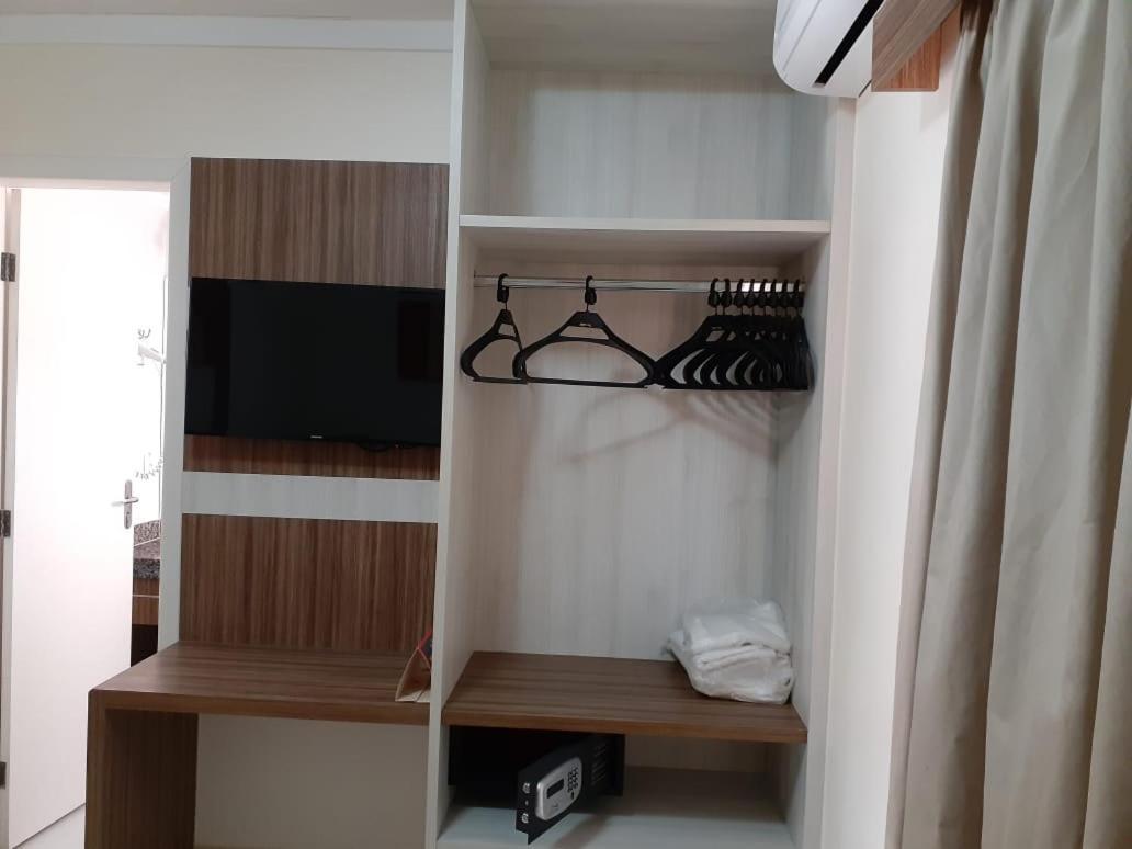 Caldas Novas Lacqua Di Roma IV - 2 Banheiros E Cozinha, Piscina 24 Horas Ngoại thất bức ảnh